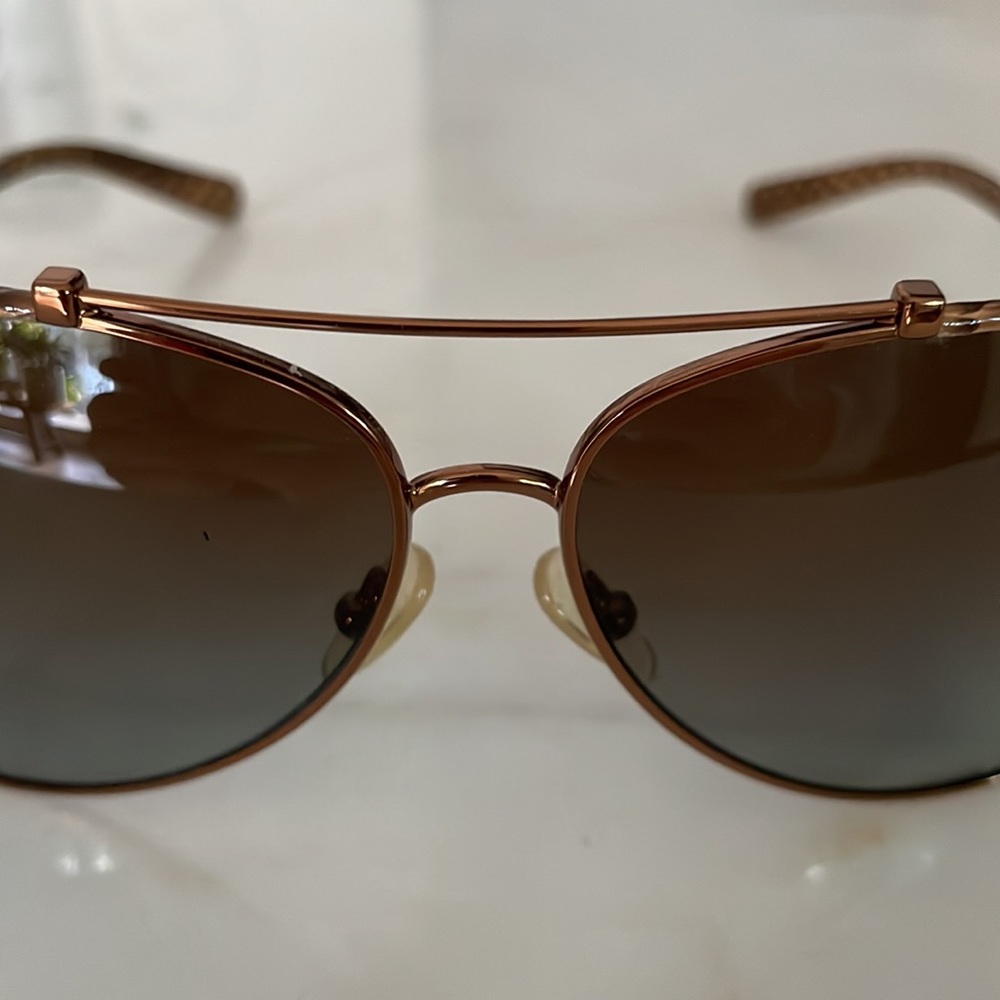 Tory Burch sunglasses - Picture 8 of 10